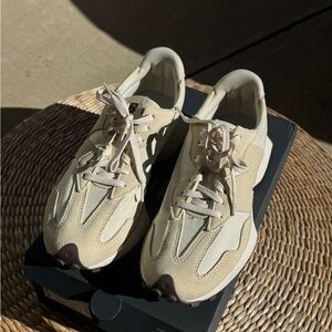 NEW Balance Cream and Brown Sneakers